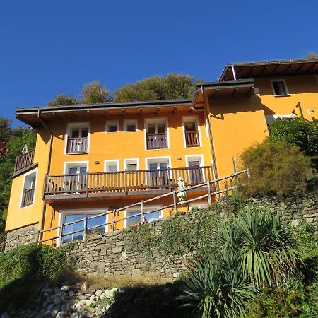 La Nave B&B Monteggio ภายนอก รูปภาพ