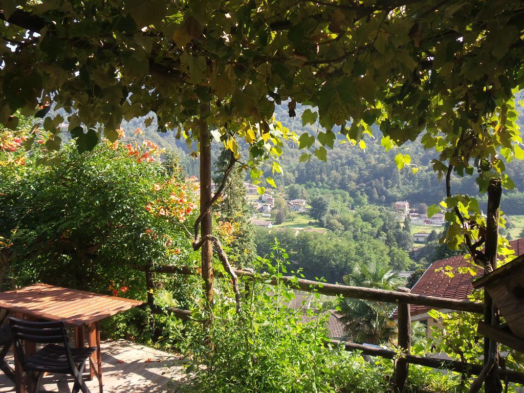La Nave B&B Monteggio ภายนอก รูปภาพ